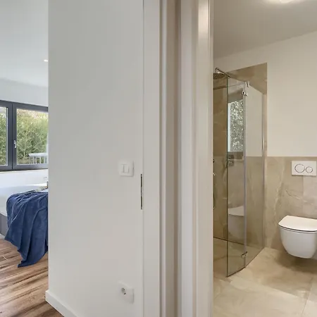 Erdgeschosswohnung Moonlight Mit Terrasse דירה