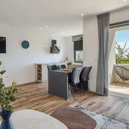 Erdgeschosswohnung Moonlight Mit Terrasse *